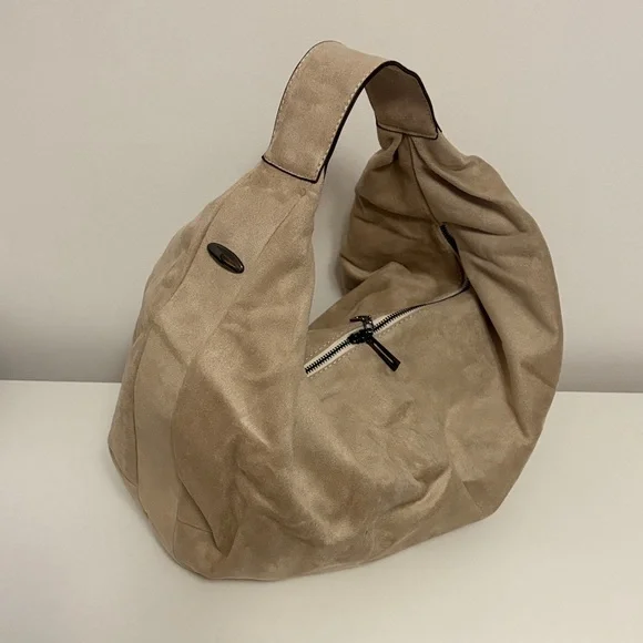 Chic Beige suede Hobo Bag NWOT - Picture 2 of 7